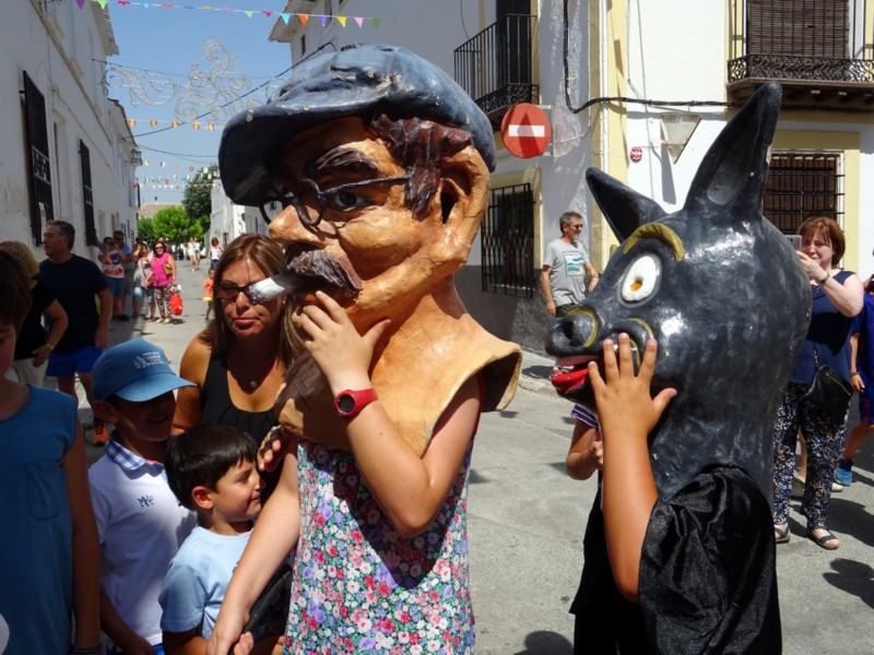 Los Cabezudos. Fiestas Galera 2018-021.jpg