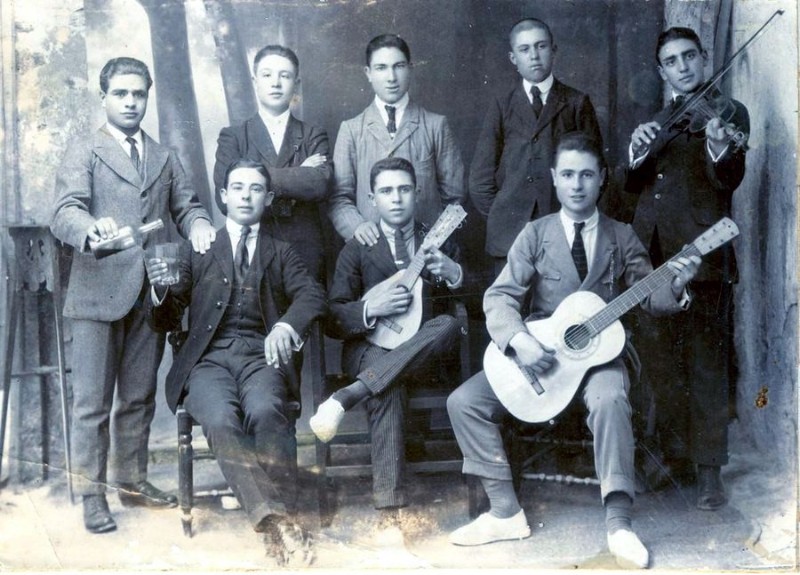 Musicos de Galera en los anos 20.jpg