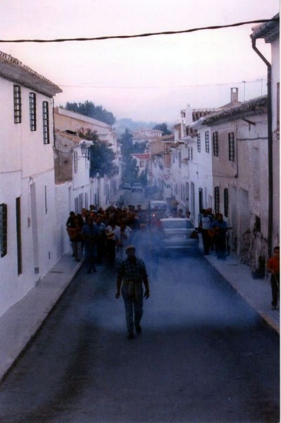Rosario de la aurora. Finales de 1990.jpg