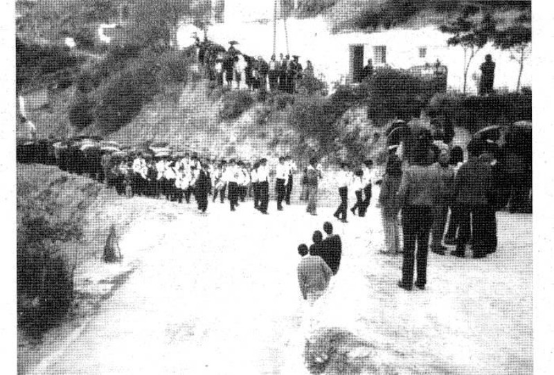 53. Via Crucis (3) Abril de 1981.JPG
